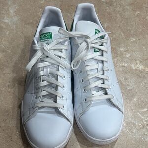 Stan Smith white and green adidas men’s size 11.5